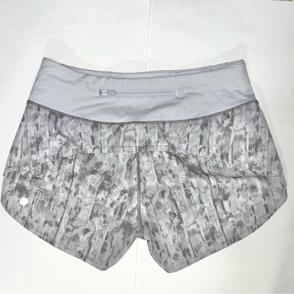 Lululemon Speed Up Mid rise running short